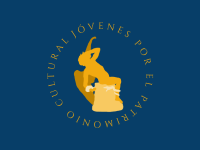 Es un logo amarillo que muestra la escultura del Ángel Caído del parque del Retiro con las letras de Asociación de Jóvenes Profesionales por el Patrimonio Cultural alrededor en círculo y con fondo azul oscuro